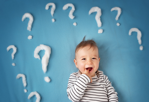 Baby mit Fragezeichen
